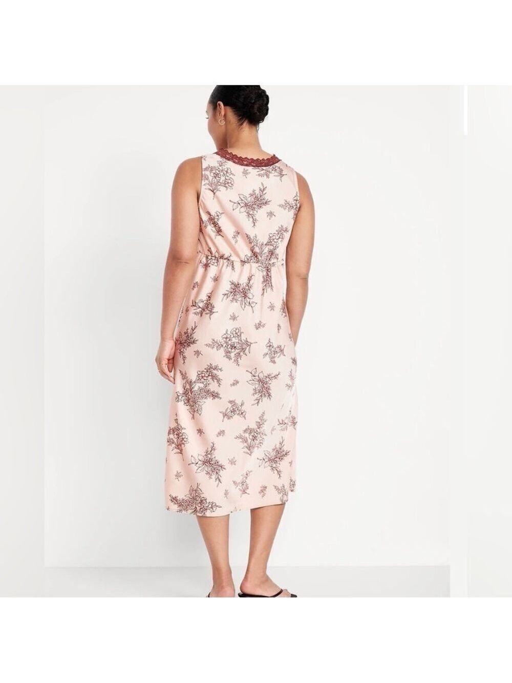 Old Navy Lace Trim Slip Midi Dress NWOT Small Vacation Spring Summer Romantic - Picture 2 of 3